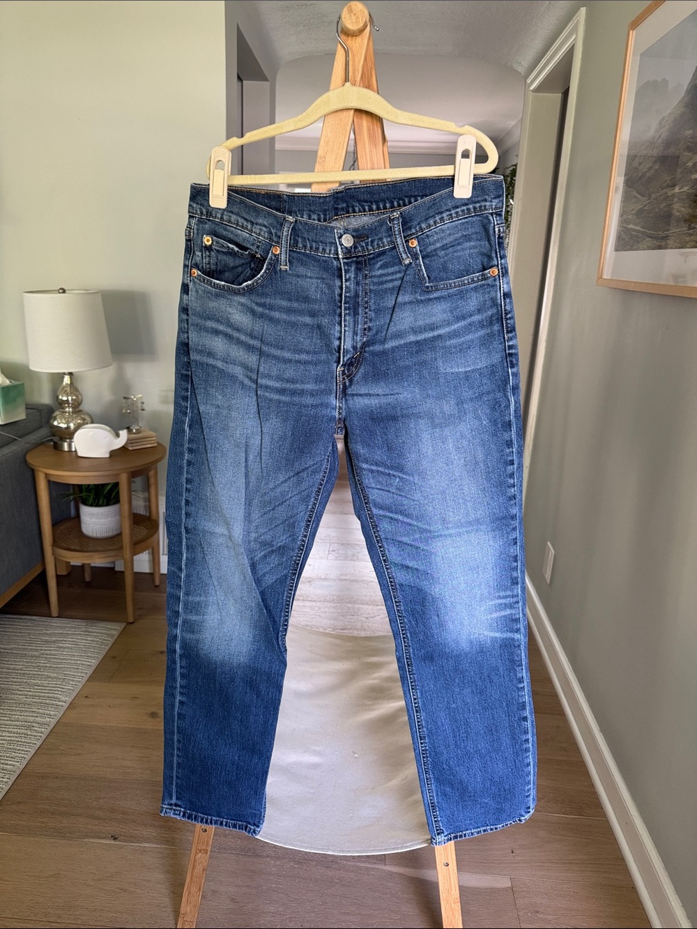Men's Straight Fit Jeans in Medium Blue Denim
